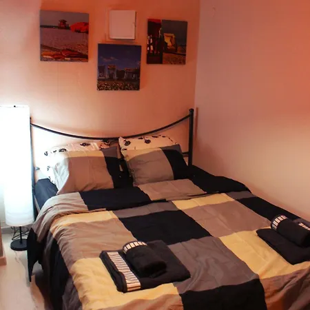 Apartment Amazing Studio 10 Minutes Walk Center *